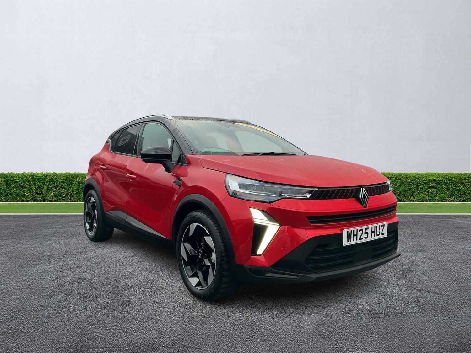 Used Renault Captur 2025 for sale - 76246257: Photo 1