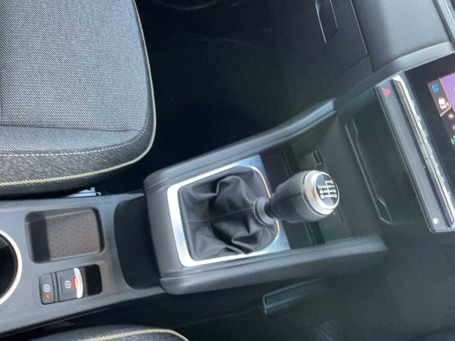 Used Renault Captur 2025 for sale - 76246257: Photo 12