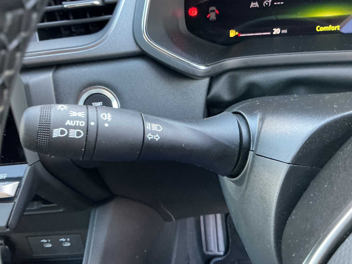 Used Renault Captur 2025 for sale - 76246257: Photo 25