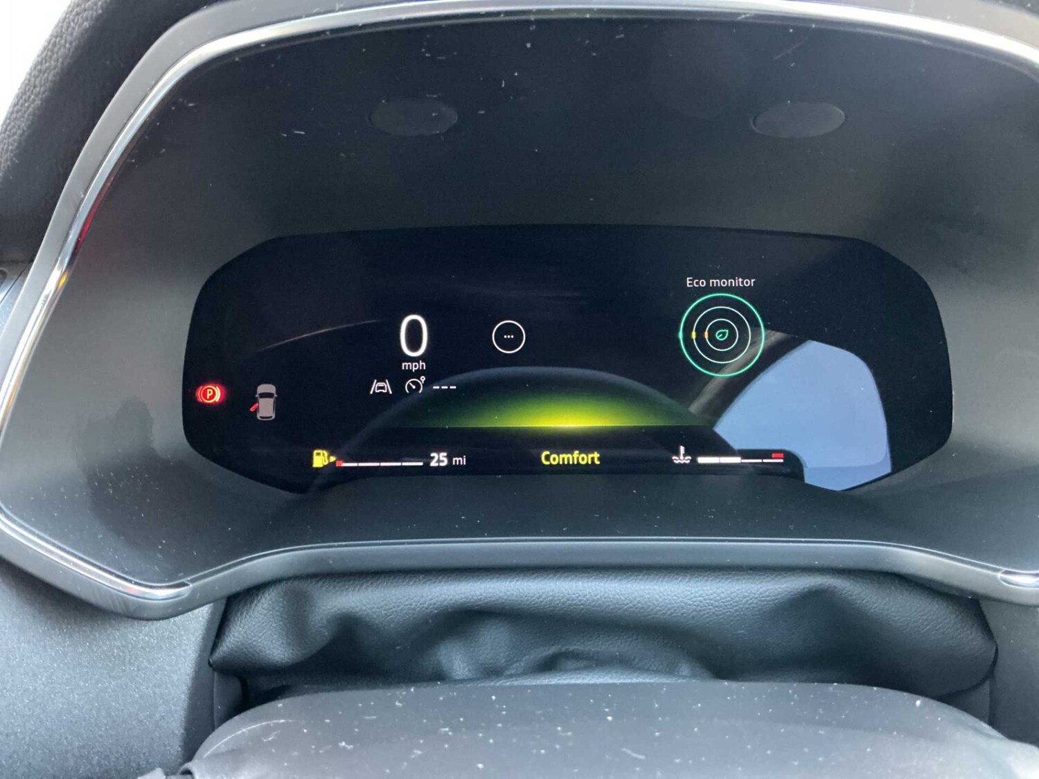 Used Renault Captur 2025 for sale - 76246257: Photo 9