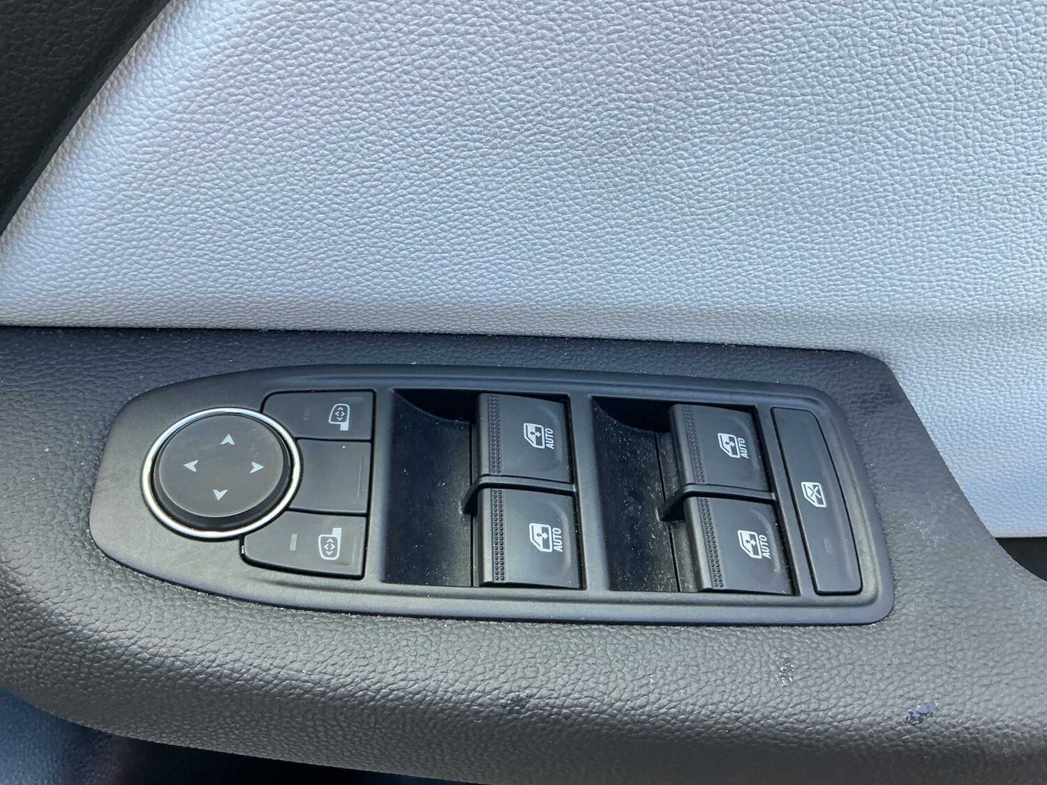 Used Renault Clio 2023 for sale - 78196514: Photo 20