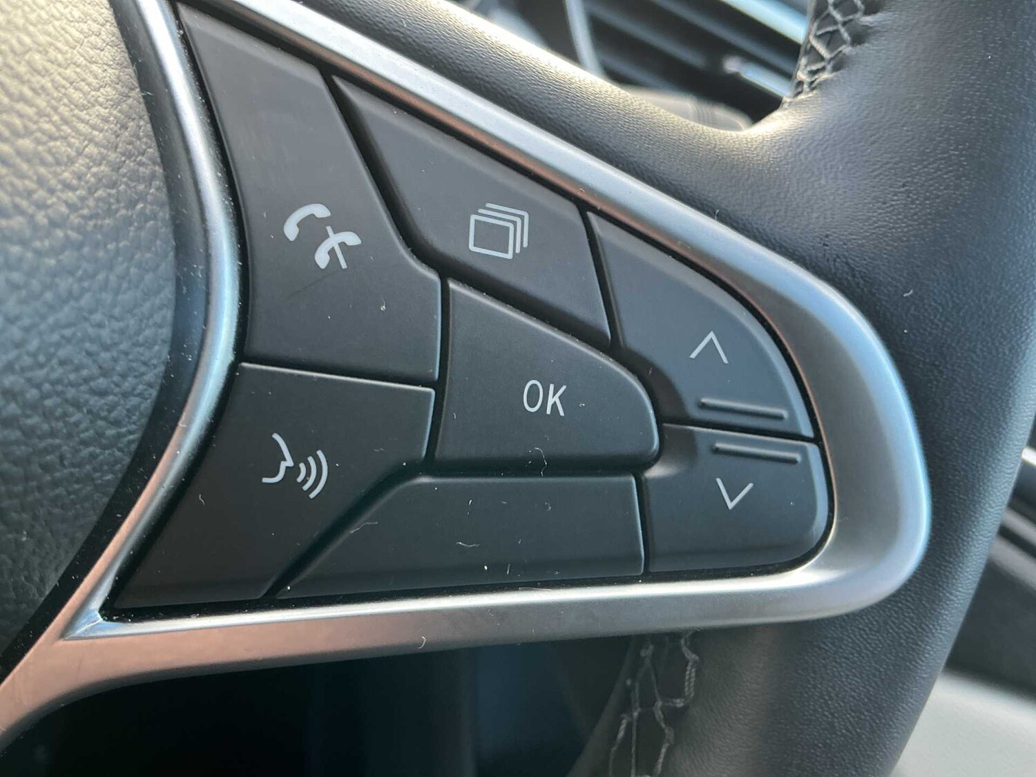 Used Renault Clio 2023 for sale - 78196514: Photo 23