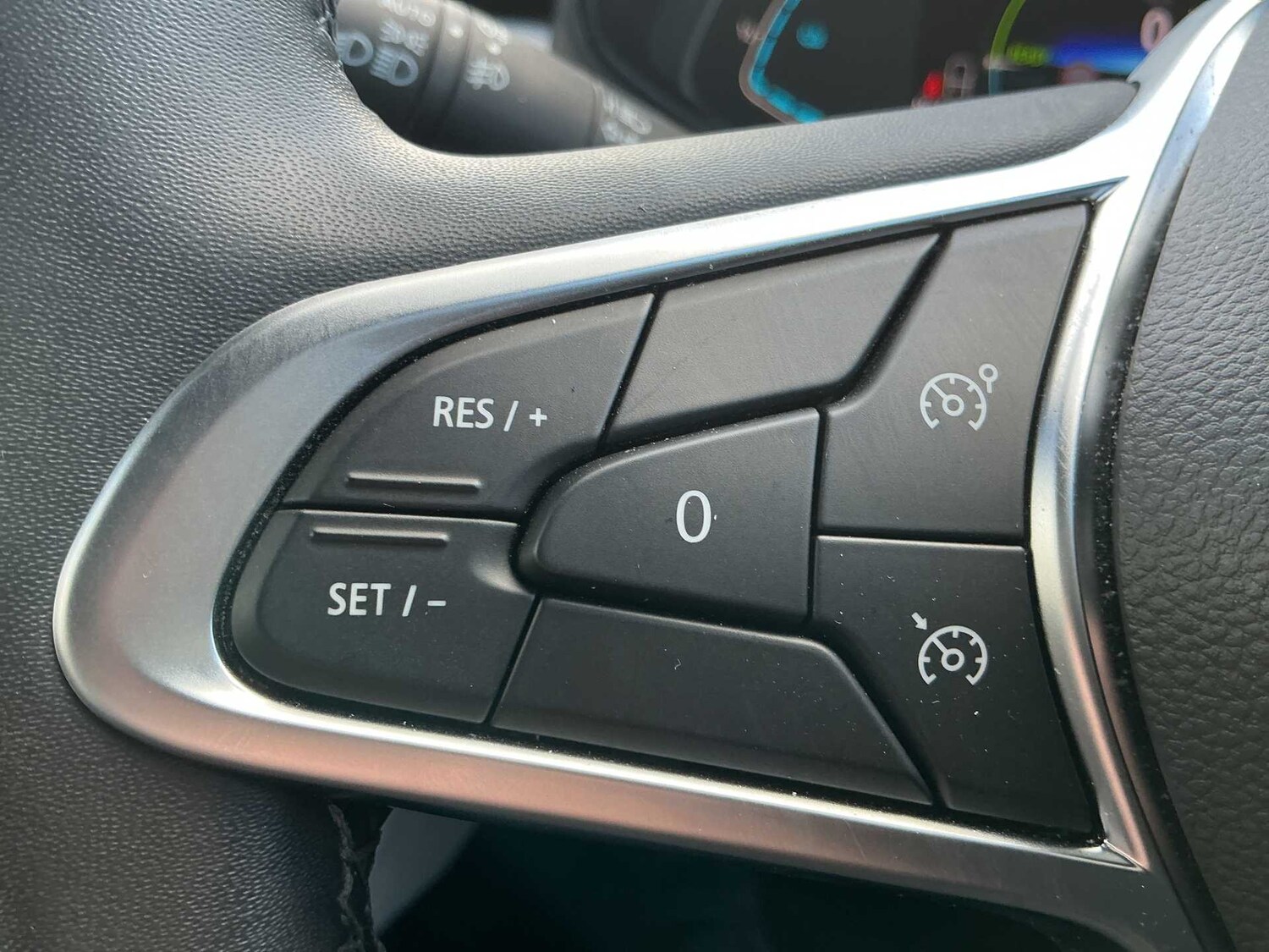 Used Renault Clio 2023 for sale - 78196514: Photo 24