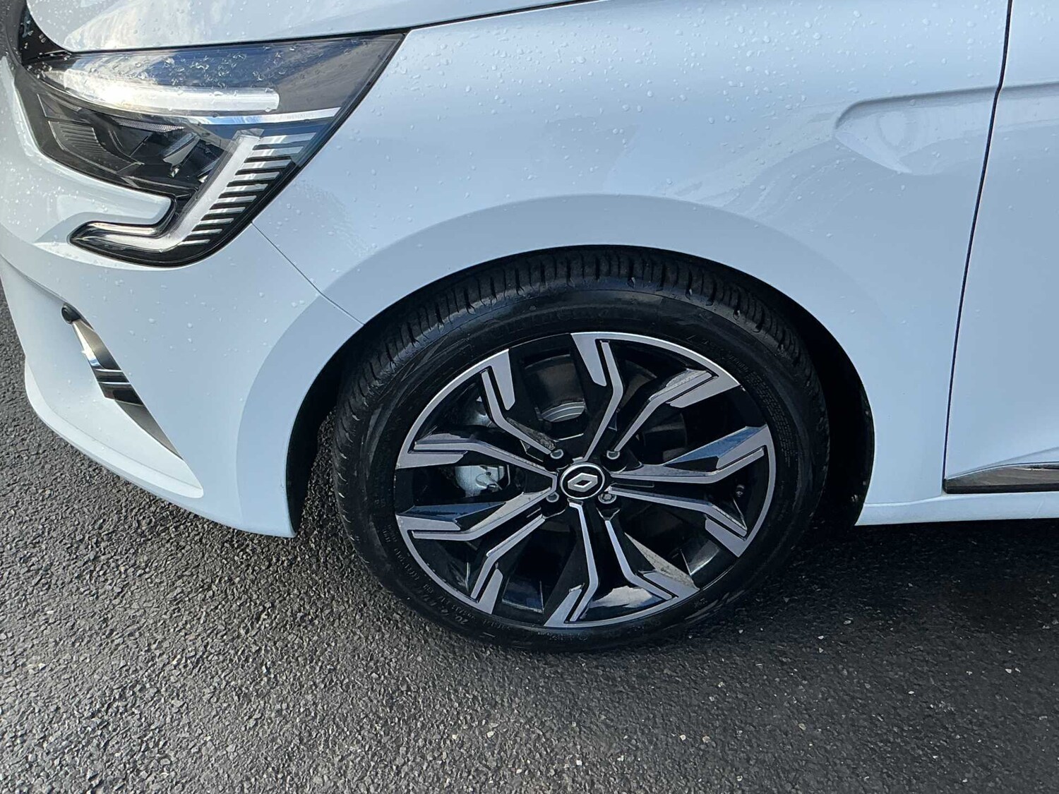 Used Renault Clio 2023 for sale - 78196514: Photo 6