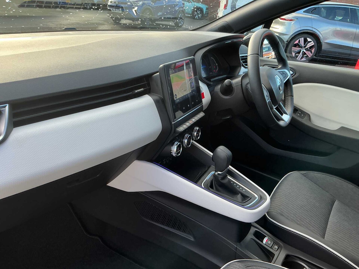 Used Renault Clio 2023 for sale - 78196514: Photo 7