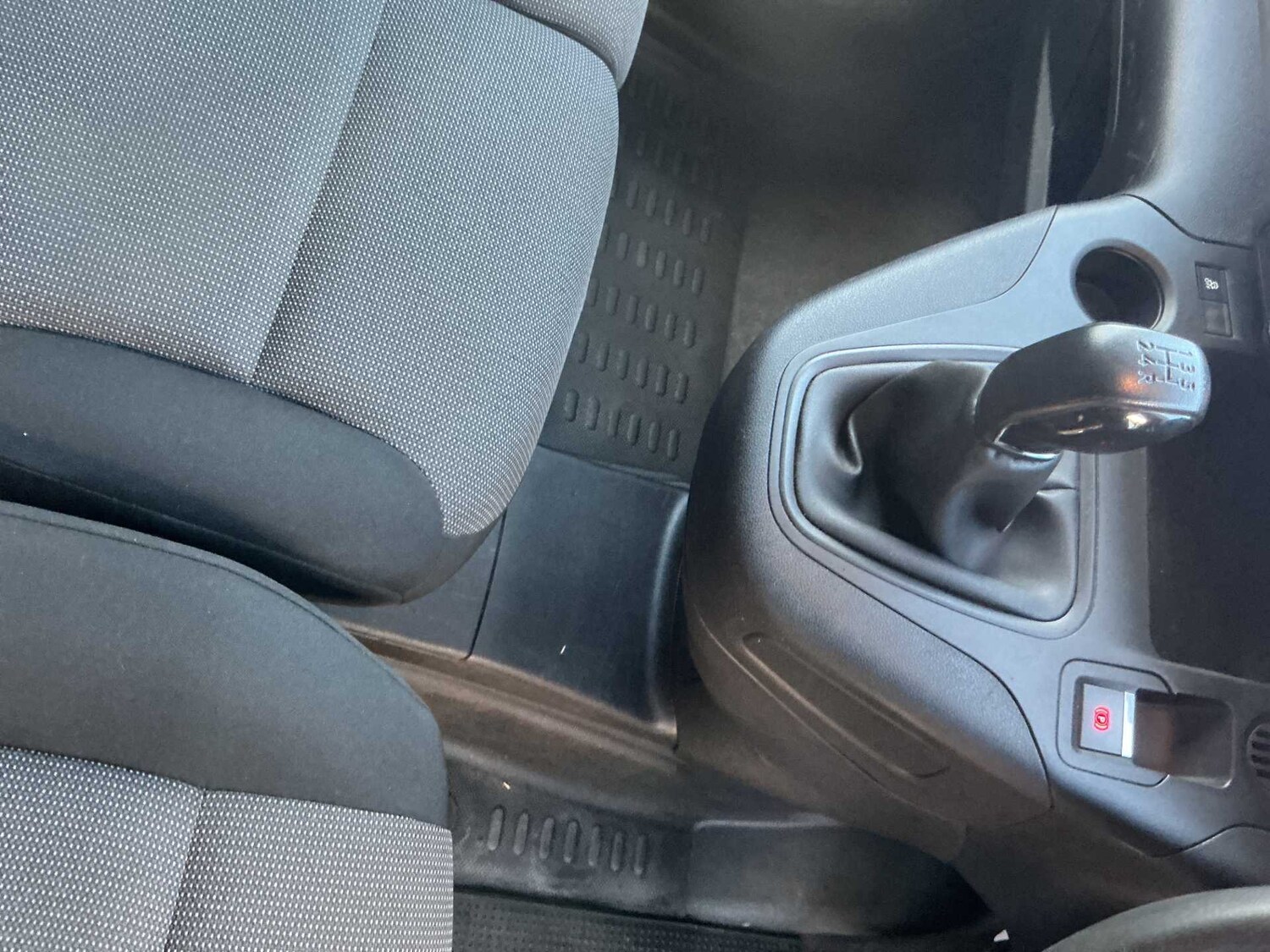 Used Peugeot Partner 2019 for sale - 76778266: Photo 12