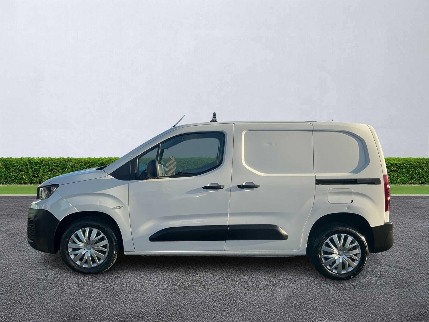 Used Peugeot Partner 2019 for sale - 76778266: Photo 18