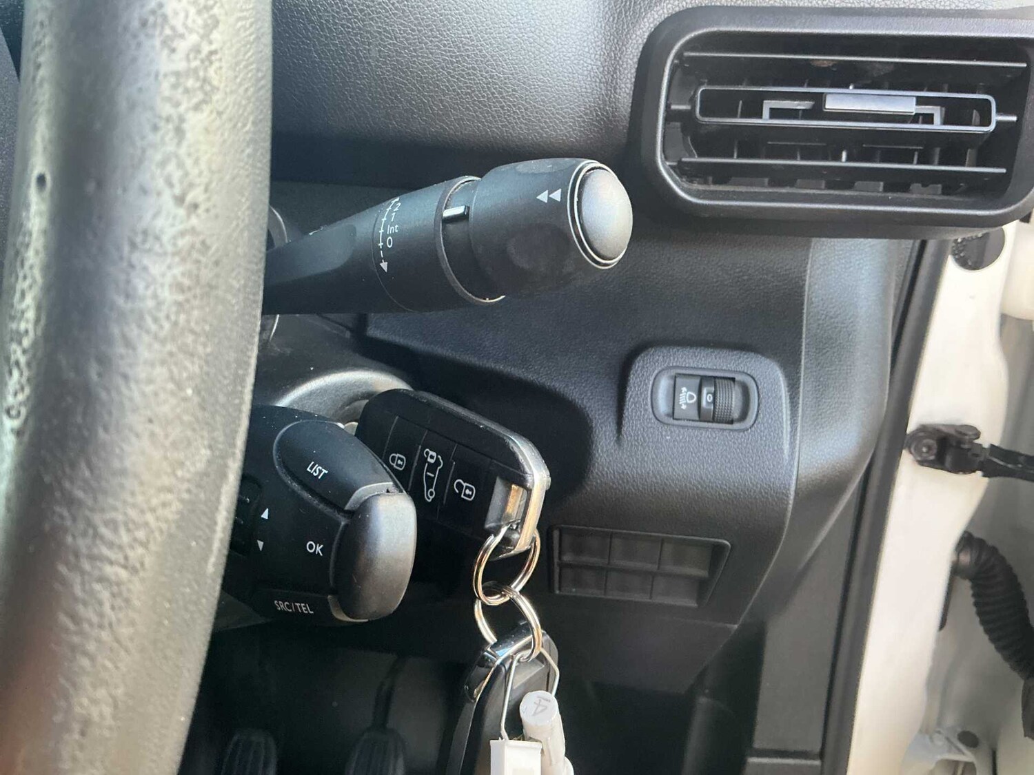 Used Peugeot Partner 2019 for sale - 76778266: Photo 25