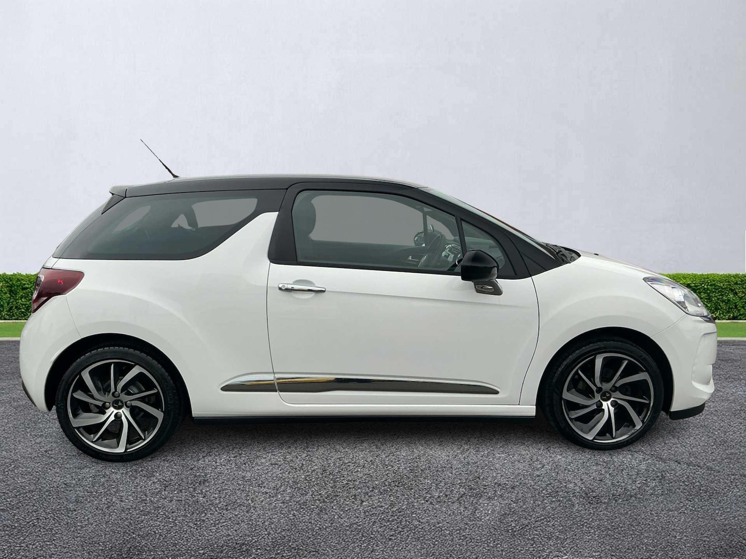 Used DS Automobiles DS 3 2018 for sale - 76449606: Photo 3