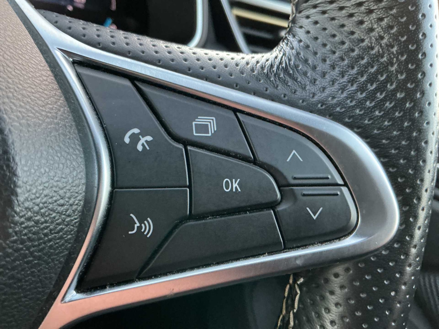 Used Renault Clio 2023 for sale - 76911266: Photo 23