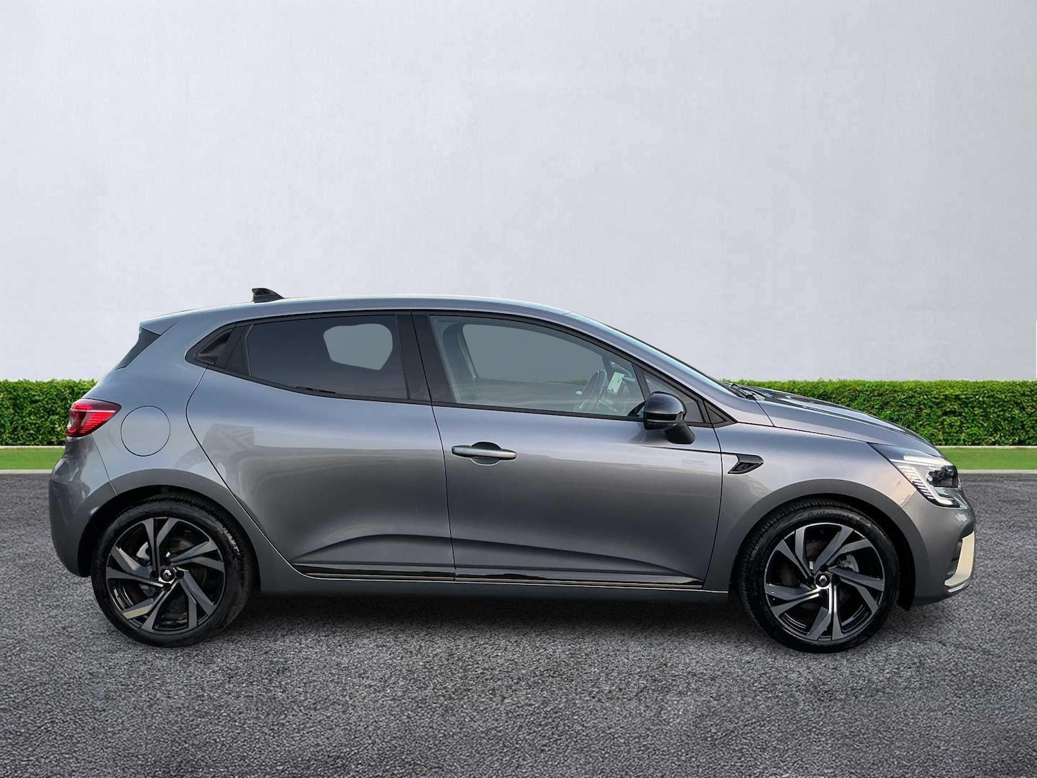 Used Renault Clio 2023 for sale - 76911266: Photo 3