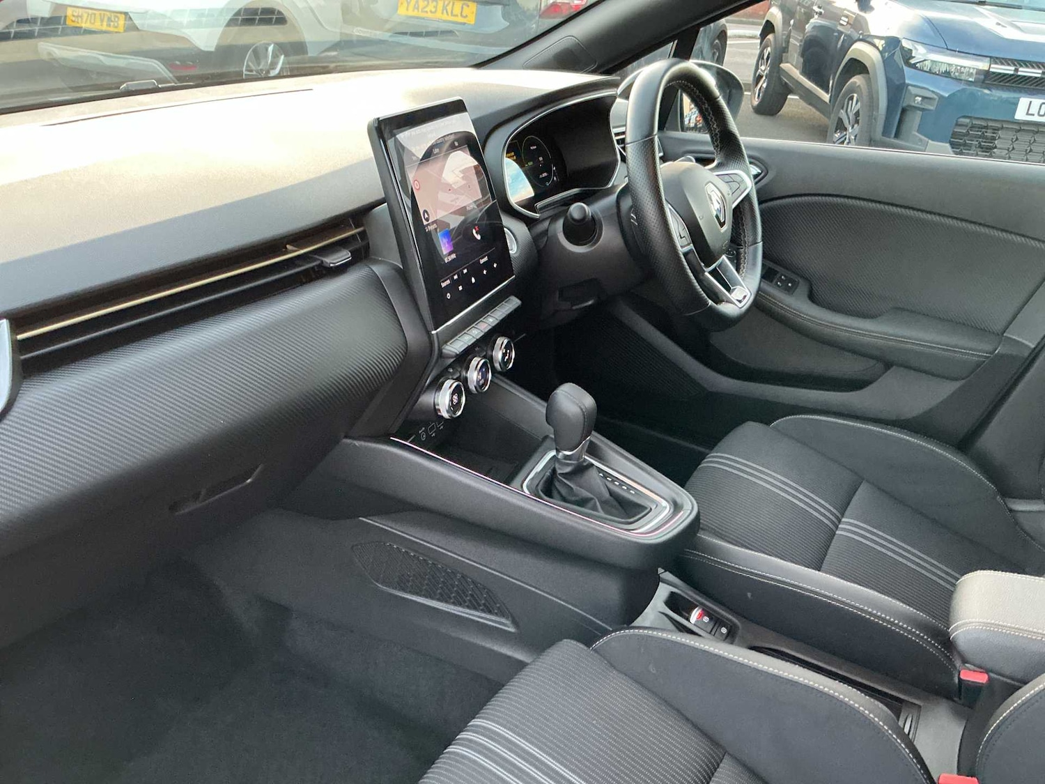 Used Renault Clio 2023 for sale - 76911266: Photo 7