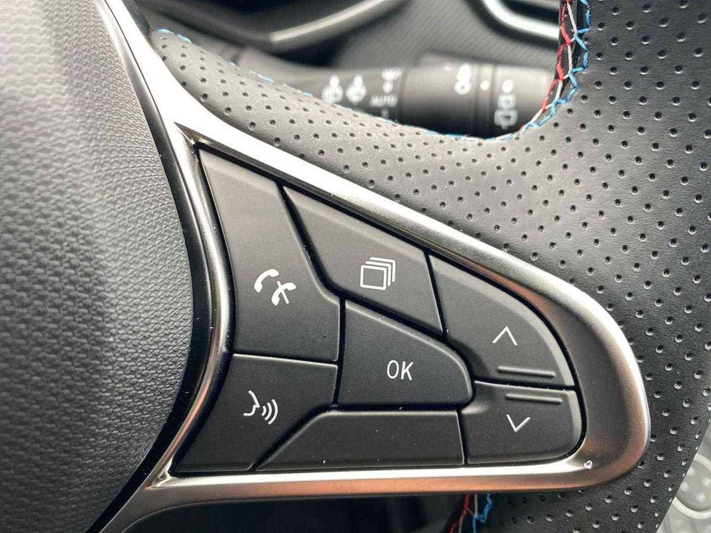 Used Renault Clio 2025 for sale - 77489680: Photo 26