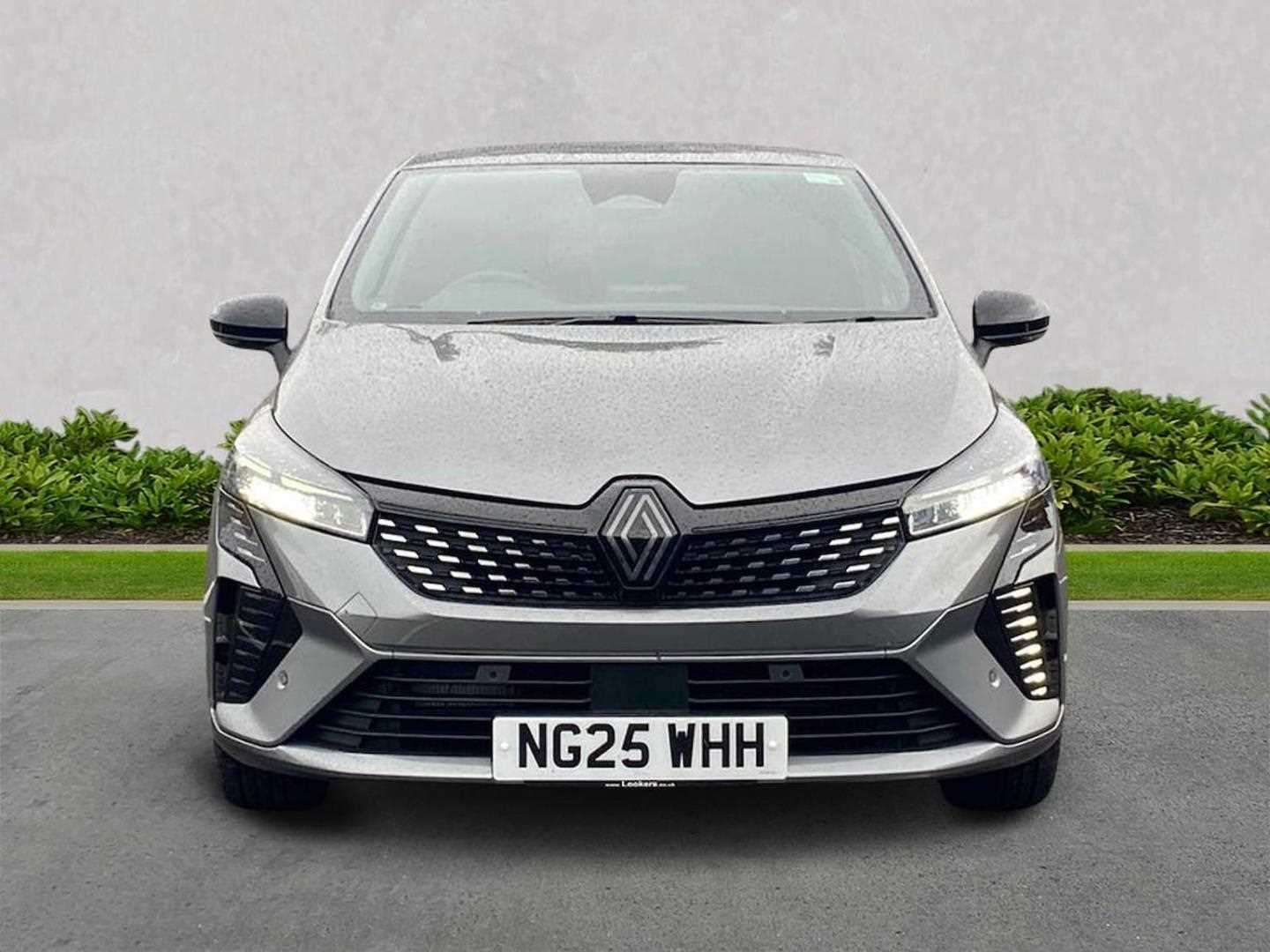 Used Renault Clio 2025 for sale - 77489680: Photo 6