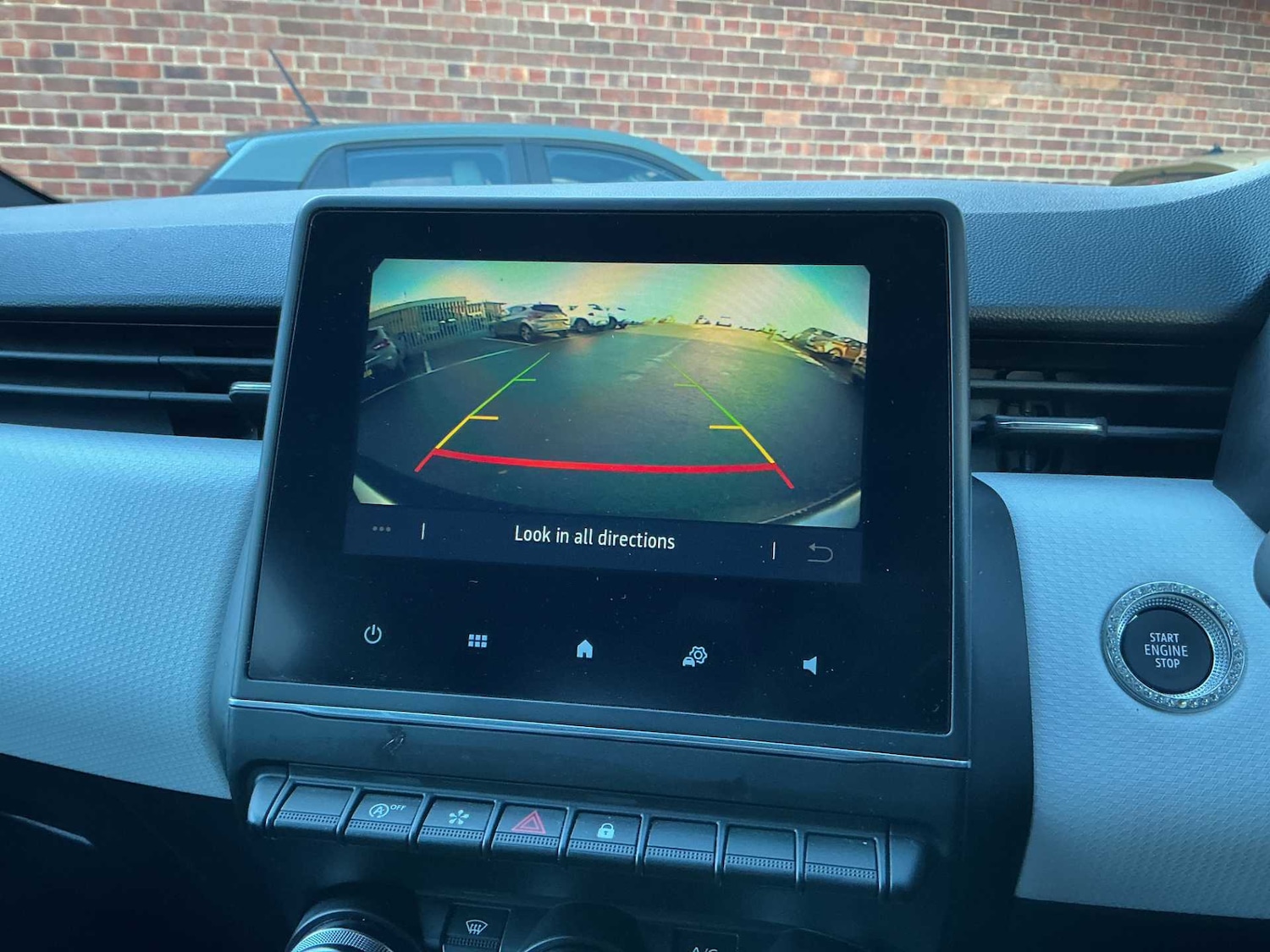 Used Renault Clio 2023 for sale - 76382664: Photo 21