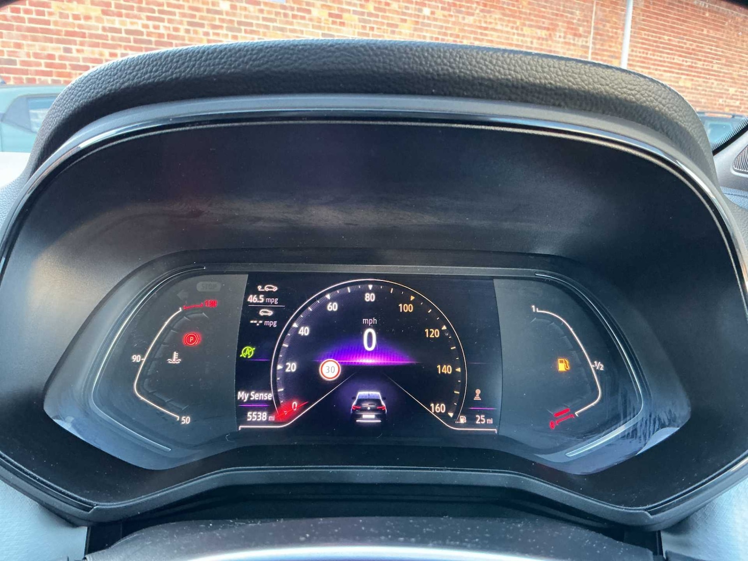 Used Renault Clio 2023 for sale - 76382664: Photo 9