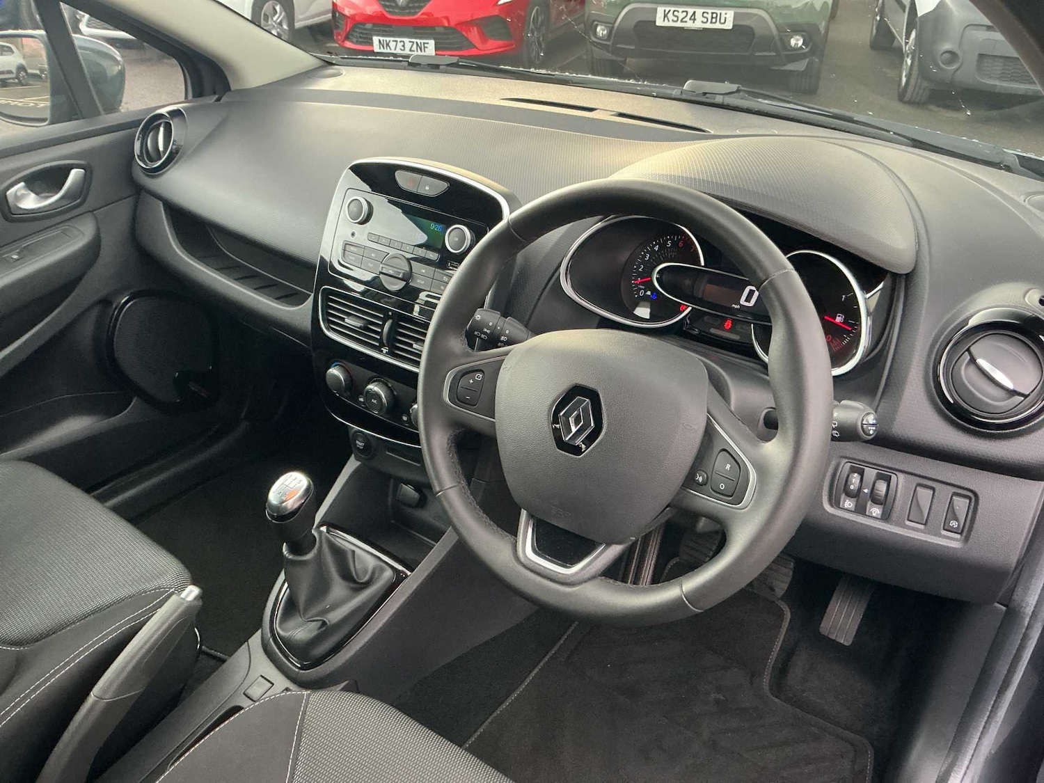 Used Renault Clio 2019 for sale - 76853944: Photo 14