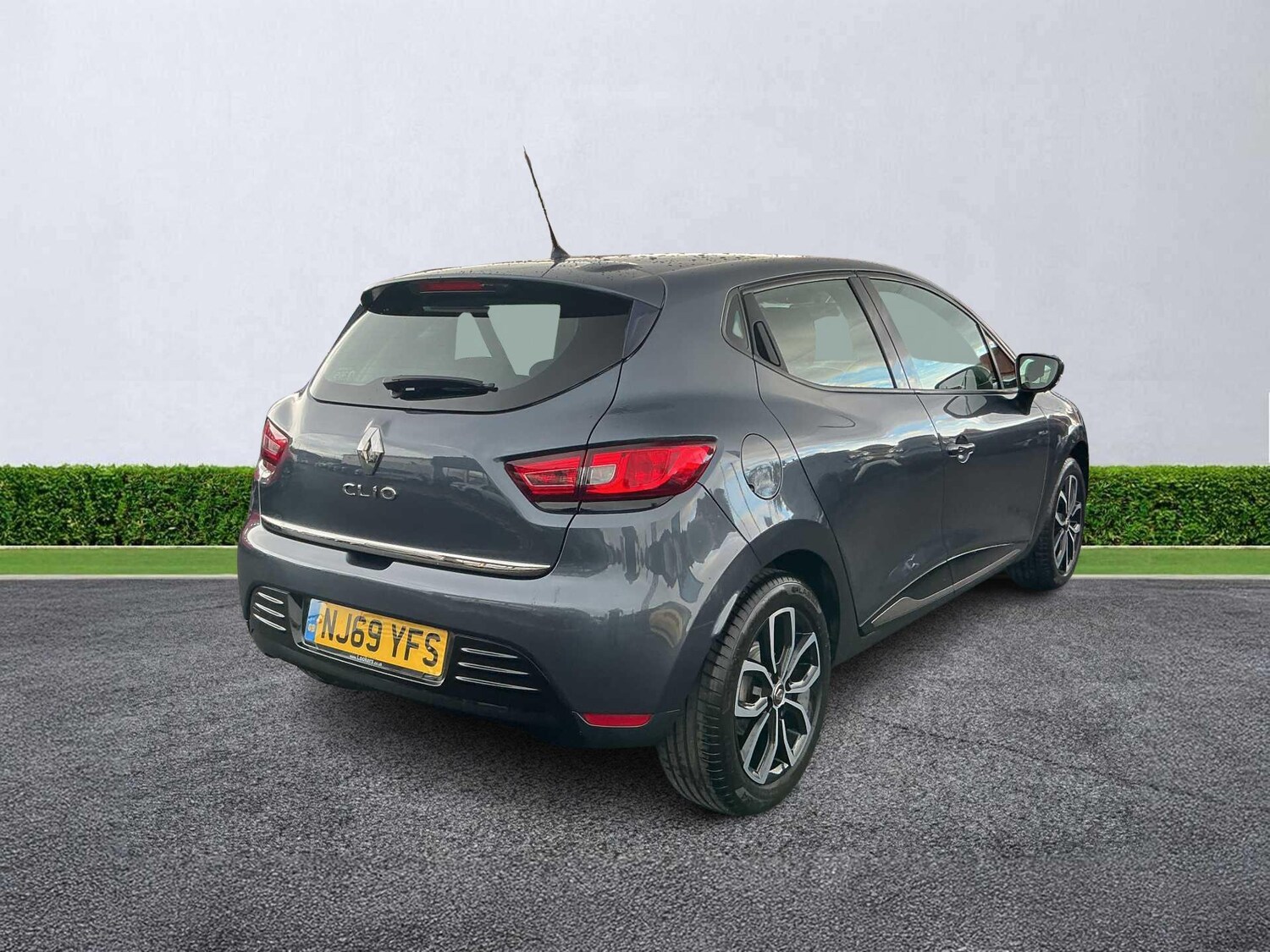 Used Renault Clio 2019 for sale - 76853944: Photo 17