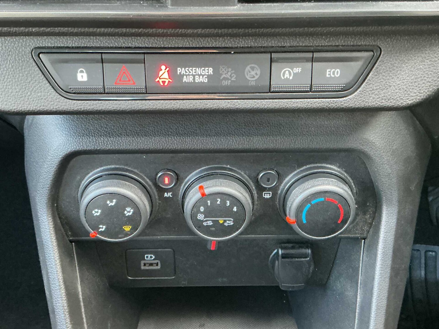 Used Dacia Sandero 2022 for sale - 78195982: Photo 11