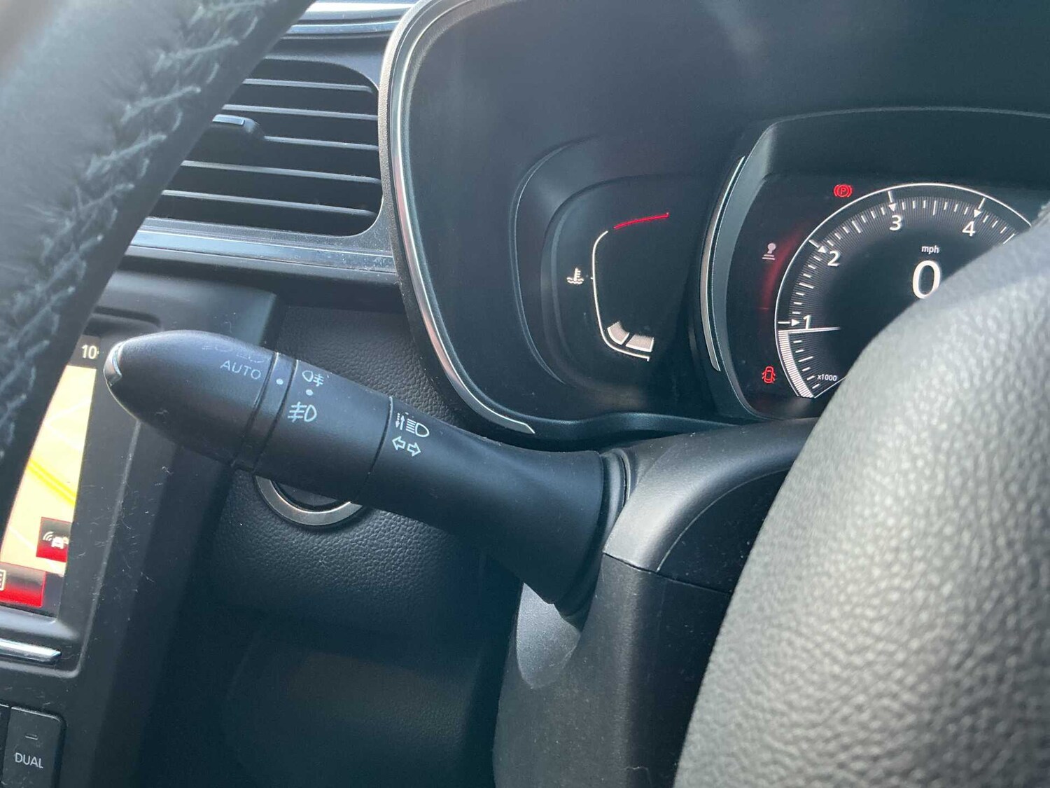 Used Renault Kadjar 2016 for sale - 76794919: Photo 25