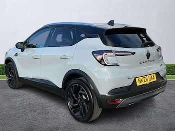 Used Renault Captur 2026 for sale - 79839437: Photo
