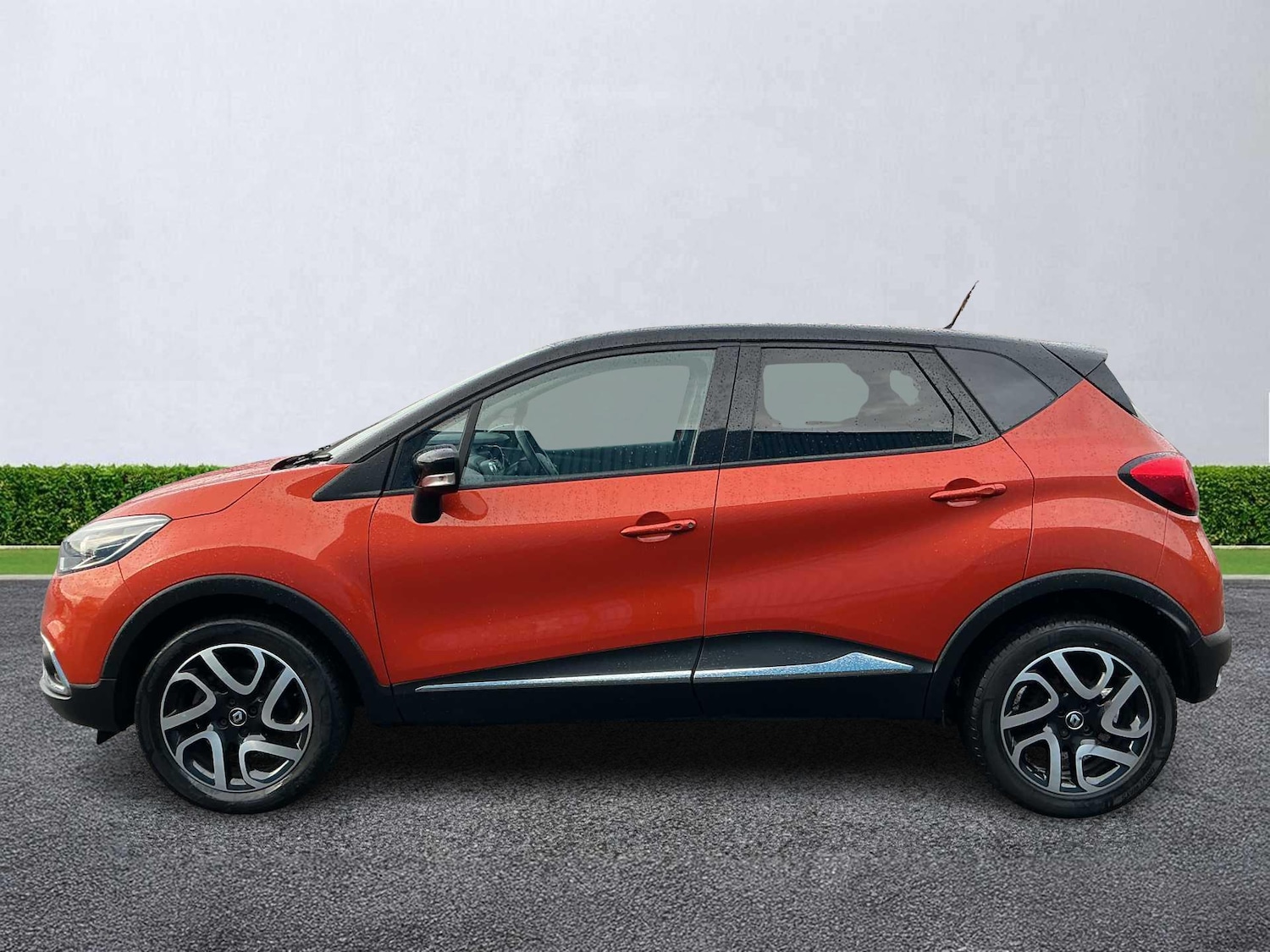 Used Renault Captur 2017 for sale - 76830749: Photo 18