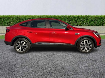 Used Renault Arkana 2022 for sale - 75906971: Photo
