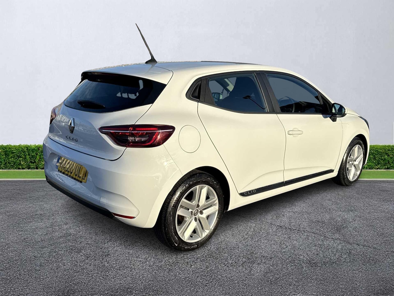Used Renault Clio 2020 for sale - 76376827: Photo 17