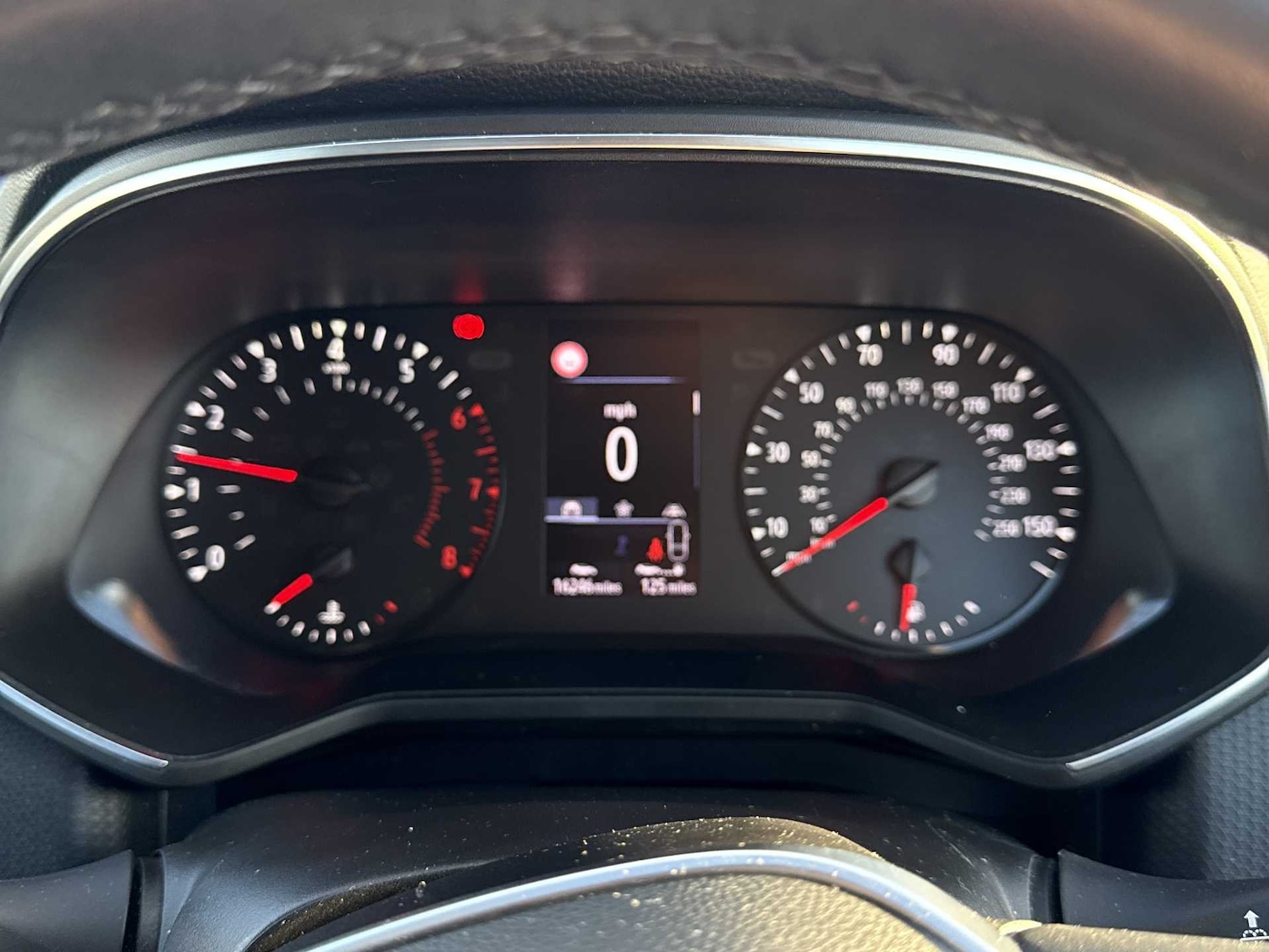 Used Renault Clio 2020 for sale - 76376827: Photo 9