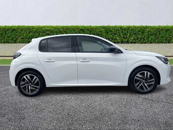Used Peugeot 208 2022 for sale - 75957057: Photo
