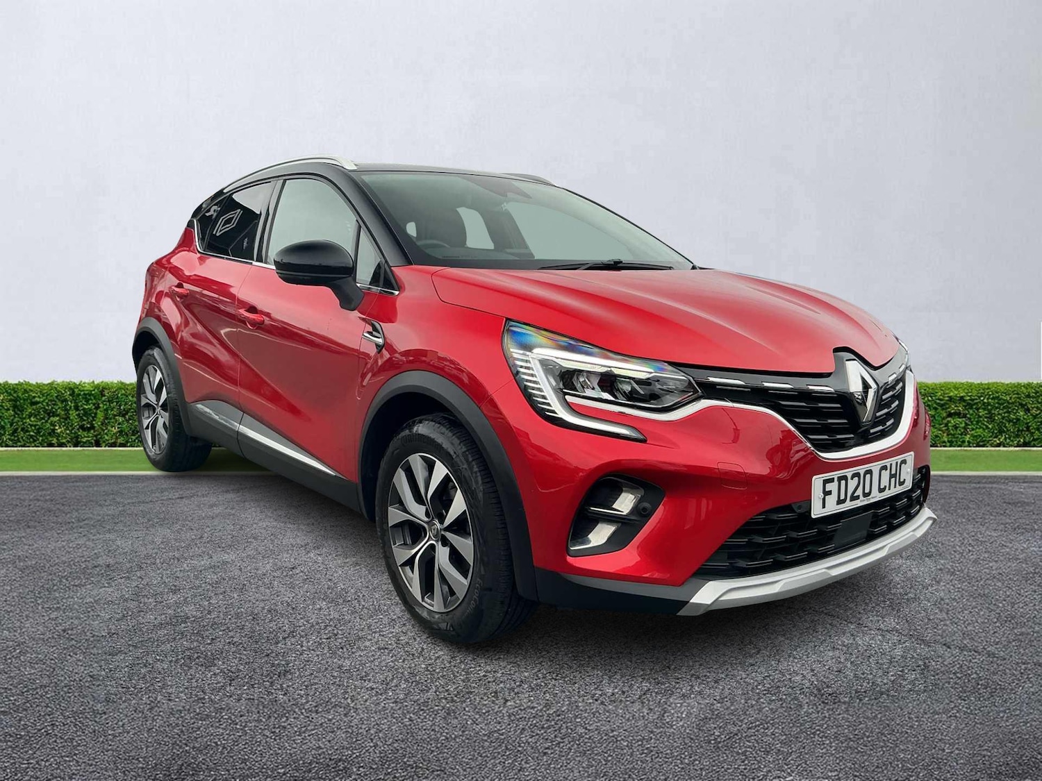 Used Renault Captur 2020 for sale - 76288627: Photo 1