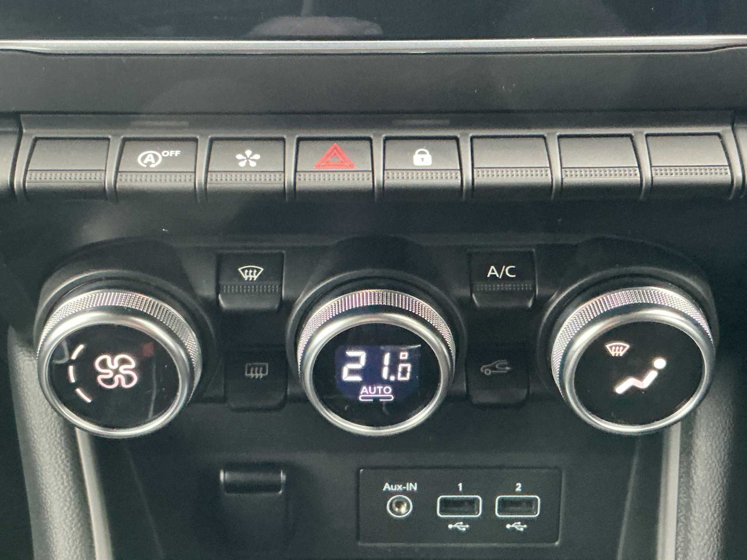 Used Renault Captur 2020 for sale - 76288627: Photo 11