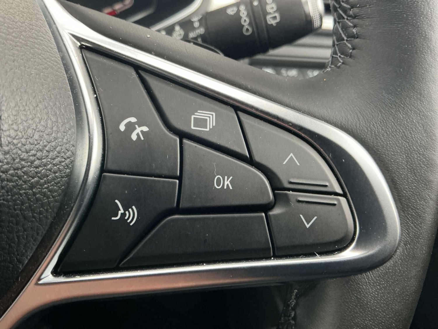 Used Renault Captur 2020 for sale - 76288627: Photo 23