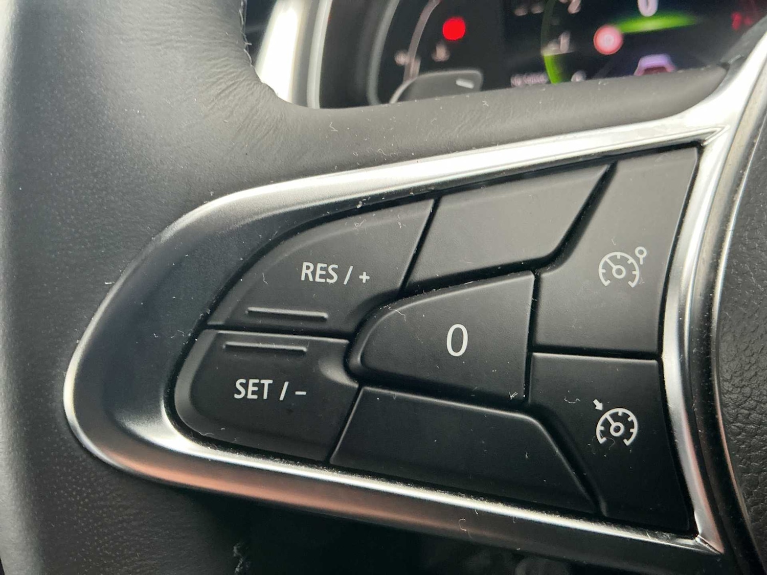 Used Renault Captur 2020 for sale - 76288627: Photo 24