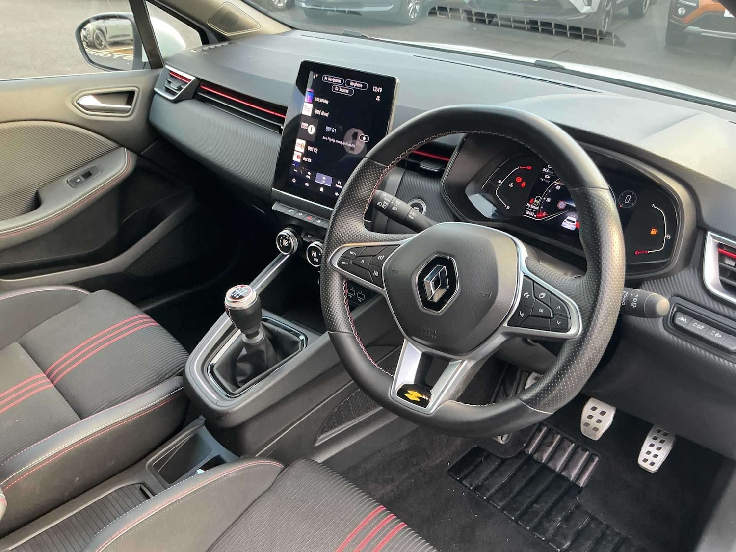 Used Renault Clio 2021 for sale - 77070010: Photo 15