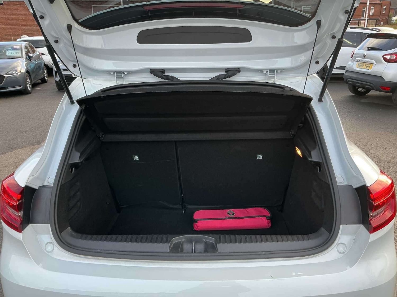 Used Renault Clio 2021 for sale - 77070010: Photo 17