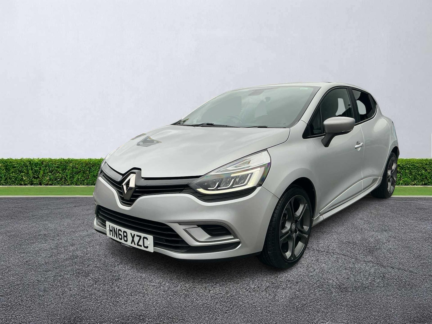 Used Renault Clio 2018 for sale - 76490825: Photo 19