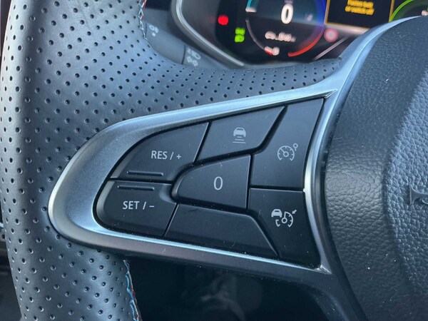 Used Renault Clio 2023 for sale - 76101426: Photo 24