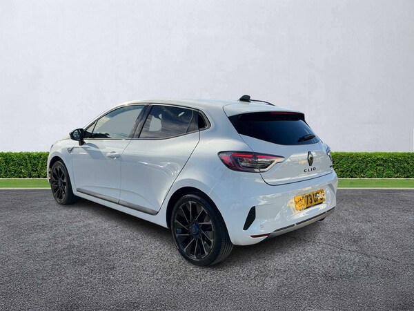 Used Renault Clio 2023 for sale - 76101426: Photo 2