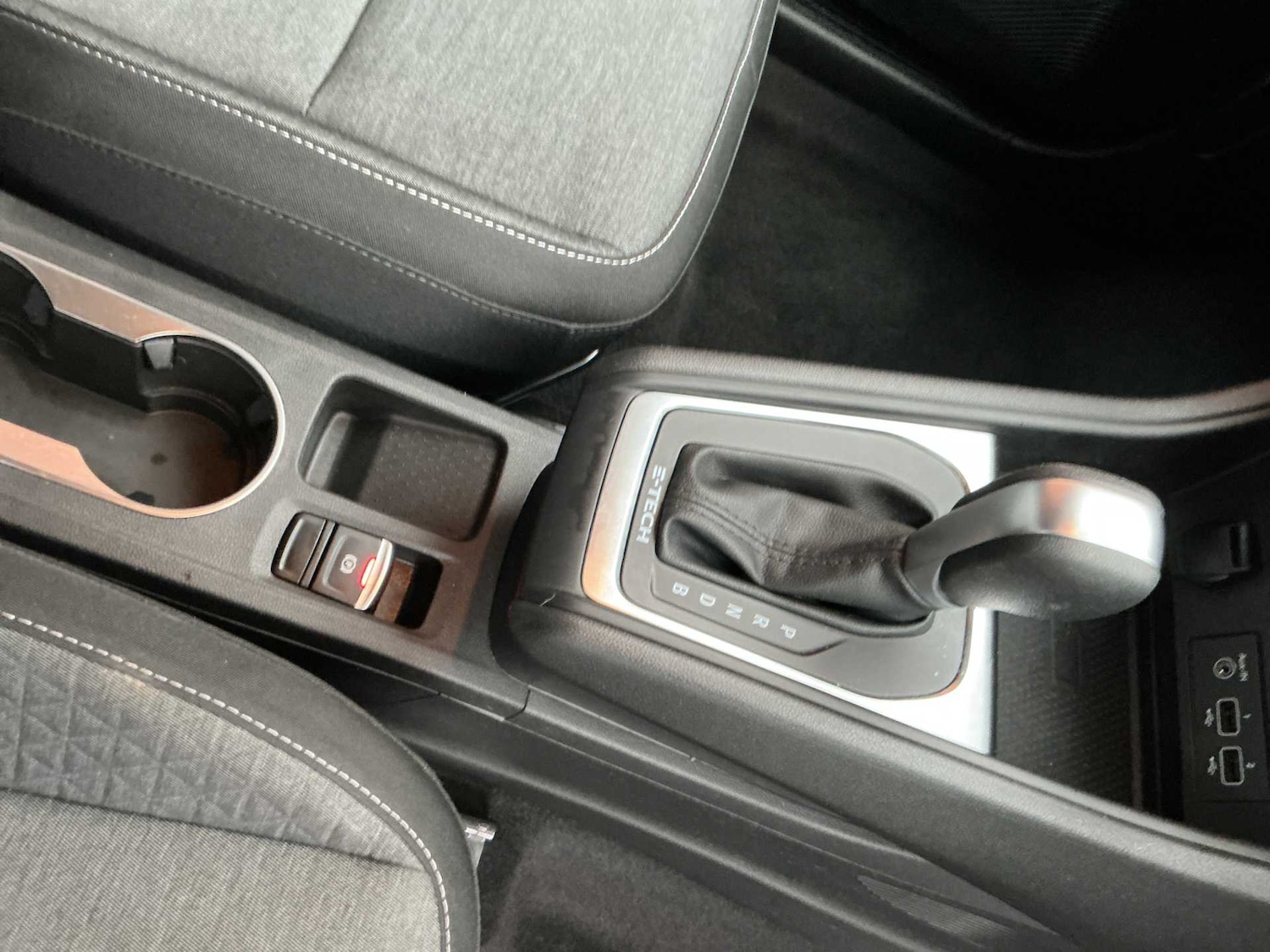 Used Renault Captur 2022 for sale - 77888654: Photo 12