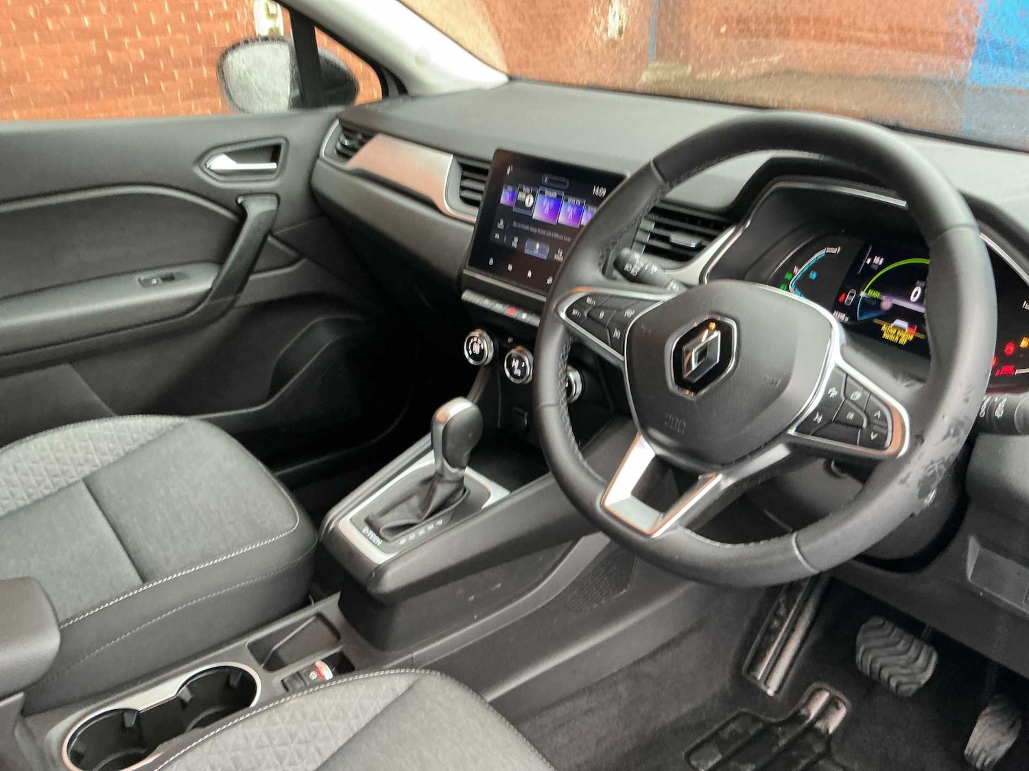 Used Renault Captur 2022 for sale - 77888654: Photo 14