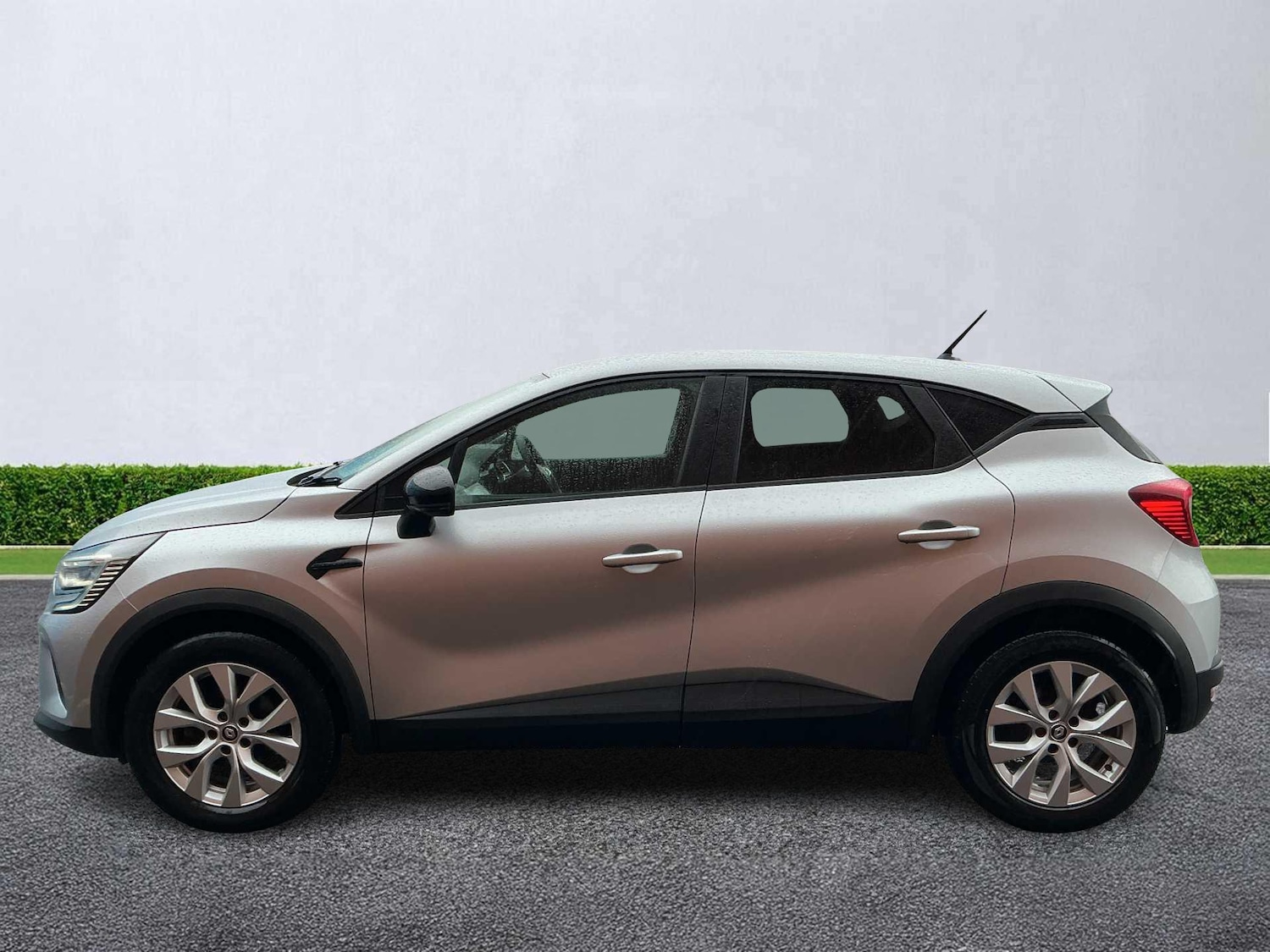 Used Renault Captur 2022 for sale - 77888654: Photo 18