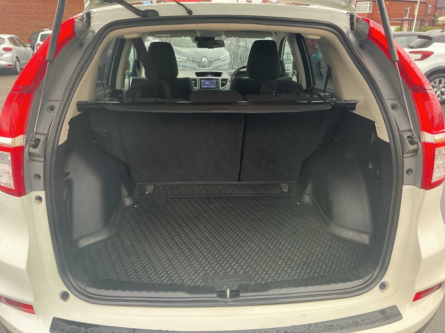 Used Honda CR-V 2018 for sale - 76763415: Photo 16