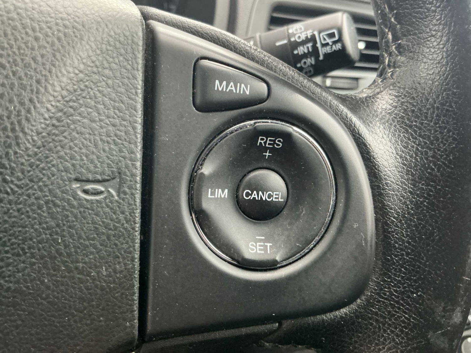 Used Honda CR-V 2018 for sale - 76763415: Photo 23