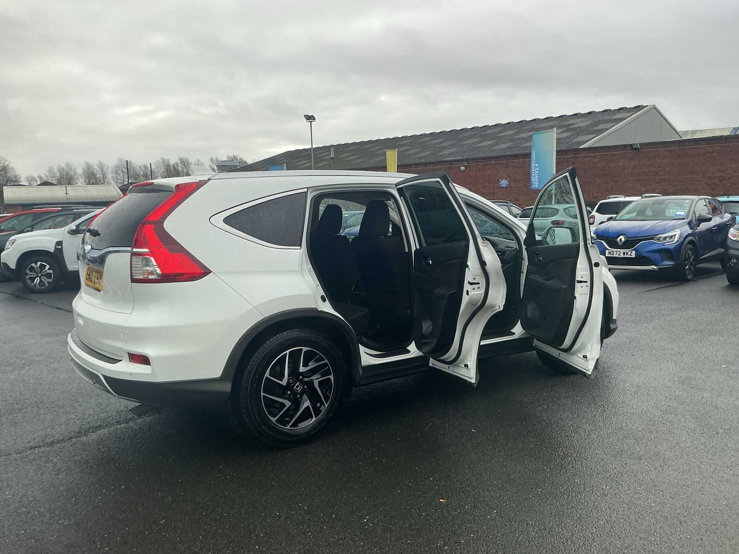 Used Honda CR-V 2018 for sale - 76763415: Photo 31