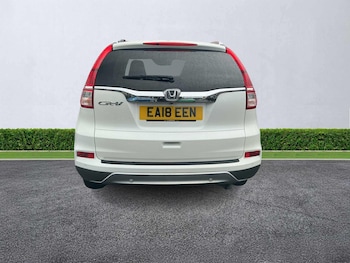 Used Honda CR-V 2018 for sale - 76763415: Photo