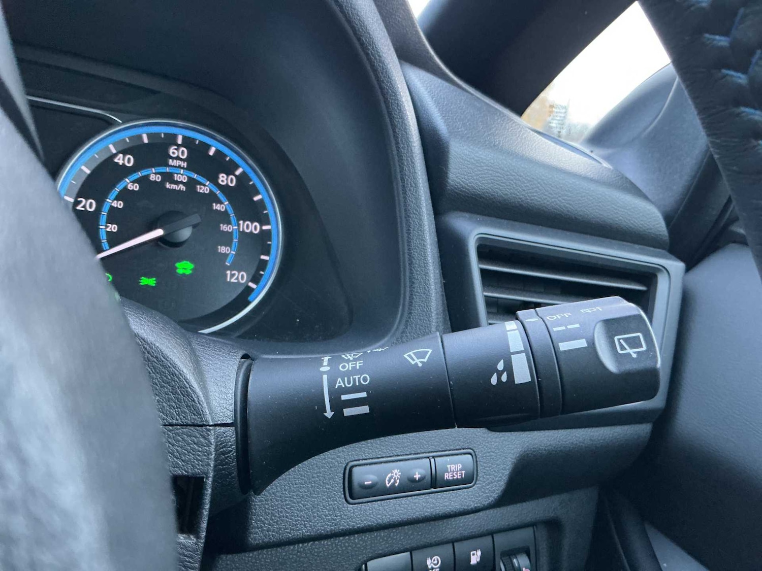 Used Nissan Leaf 2021 for sale - 76821745: Photo 26