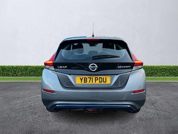 Used Nissan Leaf 2021 for sale - 76821745: Photo