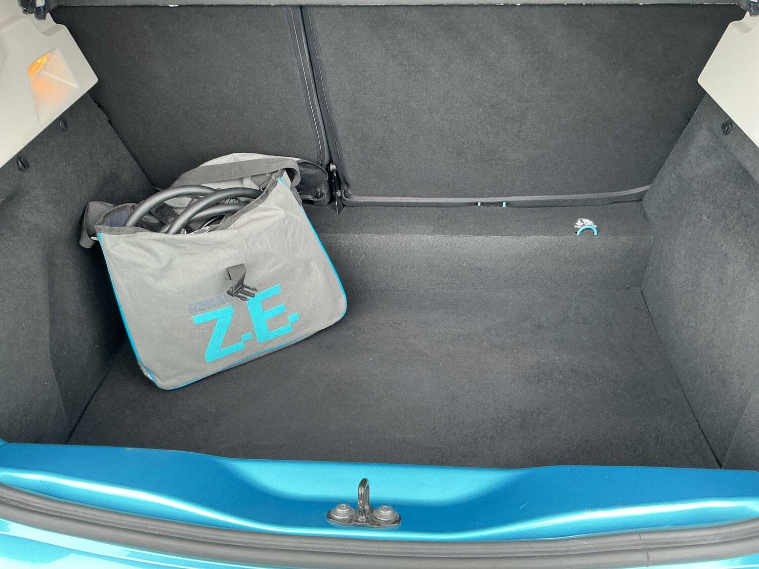 Used Renault Zoe 2021 for sale - 78196136: Photo 15