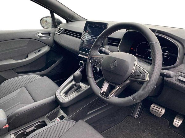Used Renault Clio 2025 for sale - 75436352: Photo 15